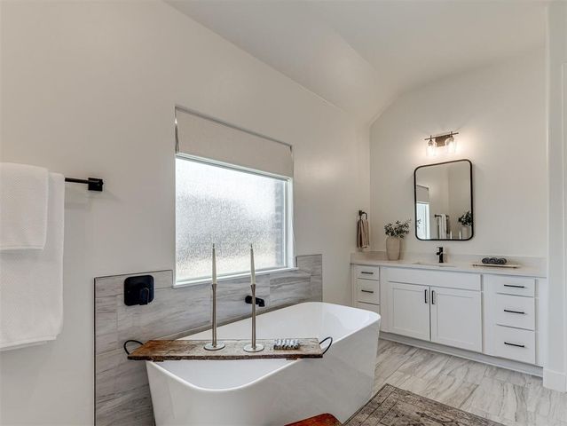 2260 Jackson Lane, Blanchard, OK 73010