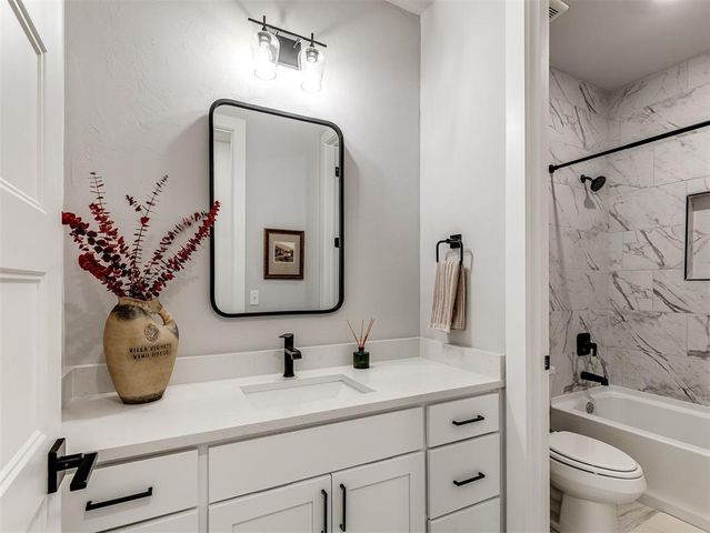 2260 Jackson Lane, Blanchard, OK 73010