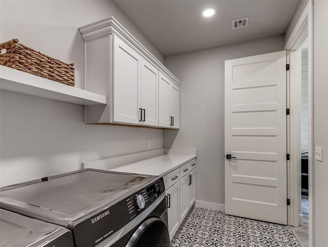 2260 Jackson Lane, Blanchard, OK 73010