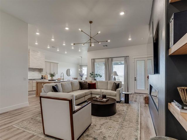 2260 Jackson Lane, Blanchard, OK 73010