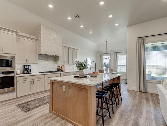 2260 Jackson Lane, Blanchard, OK 73010