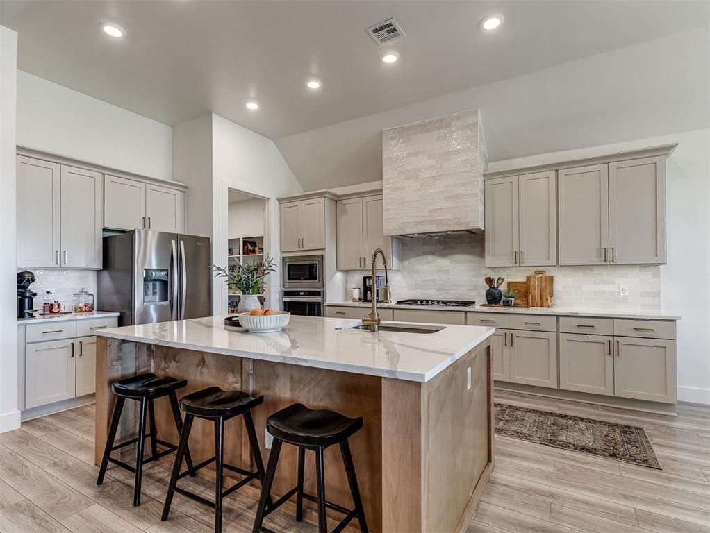 2260 Jackson Lane, Blanchard, OK 73010