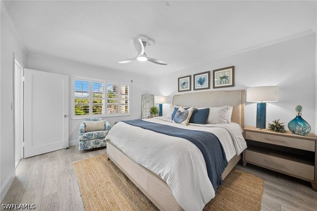 280 2nd AVE S 303, Naples, FL 34102