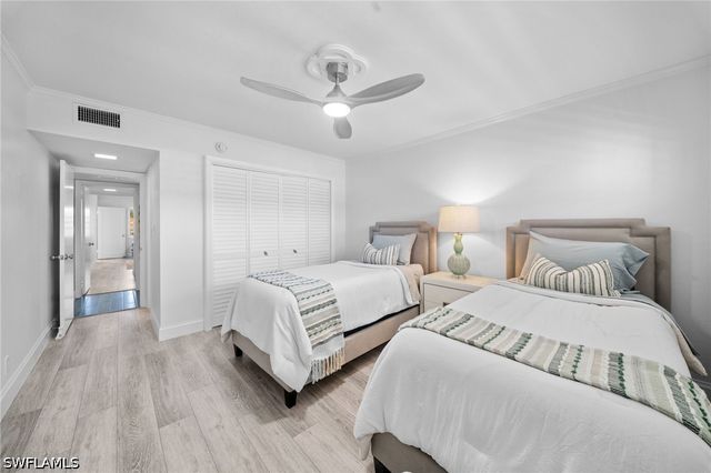280 2nd AVE S 303, Naples, FL 34102