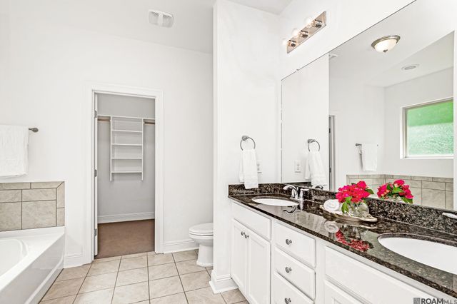 8174 Antebellum Ave, Baton Rouge, LA 70820