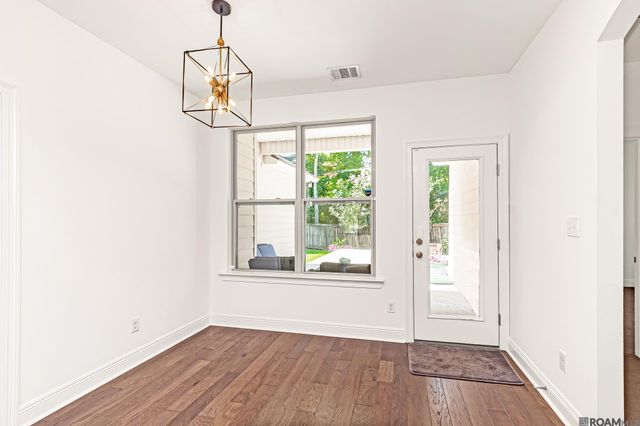 8174 Antebellum Ave, Baton Rouge, LA 70820
