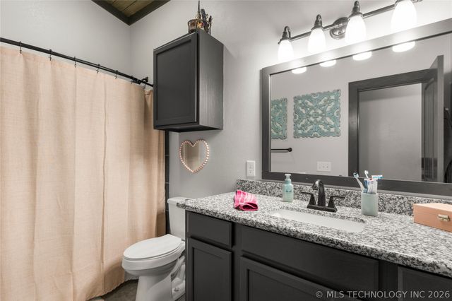 17228 N Lombard Lane, Skiatook, OK 74070