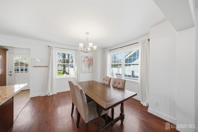 157 Freeman Street, Woodbridge Proper, NJ 07095