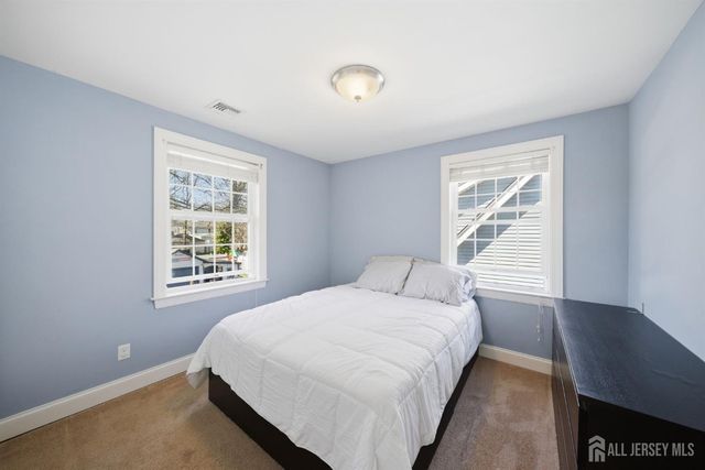 157 Freeman Street, Woodbridge Proper, NJ 07095