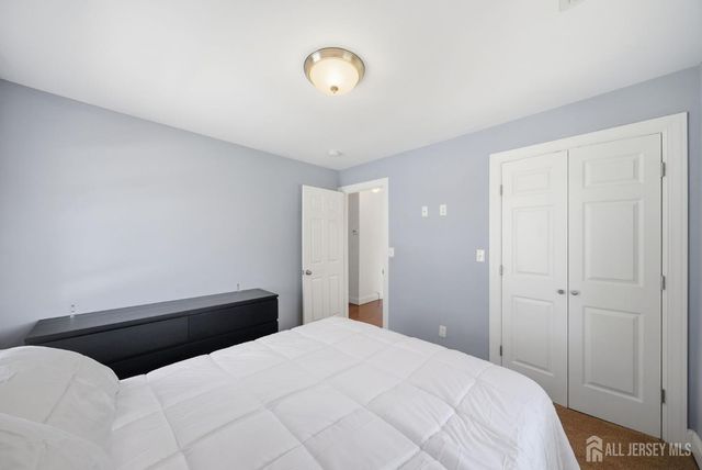 157 Freeman Street, Woodbridge Proper, NJ 07095