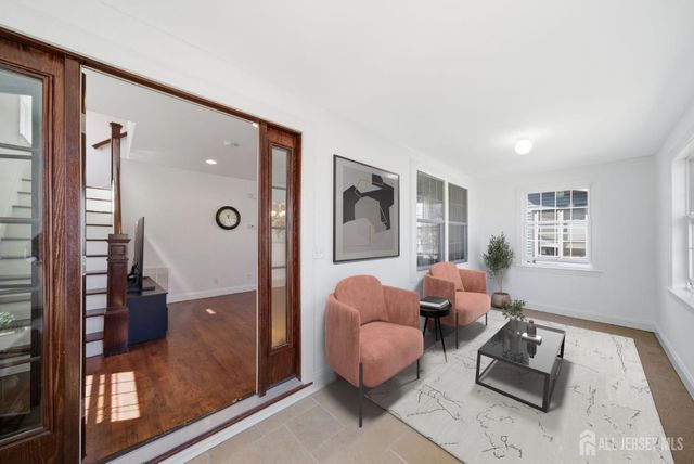 157 Freeman Street, Woodbridge Proper, NJ 07095