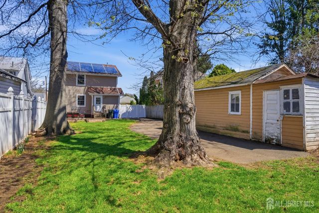 157 Freeman Street, Woodbridge Proper, NJ 07095