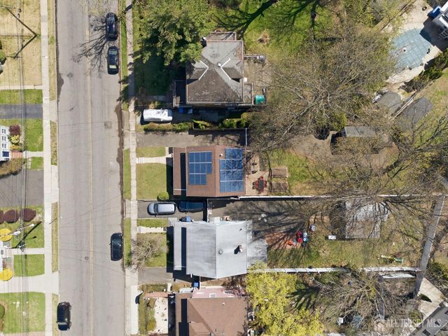 157 Freeman Street, Woodbridge Proper, NJ 07095