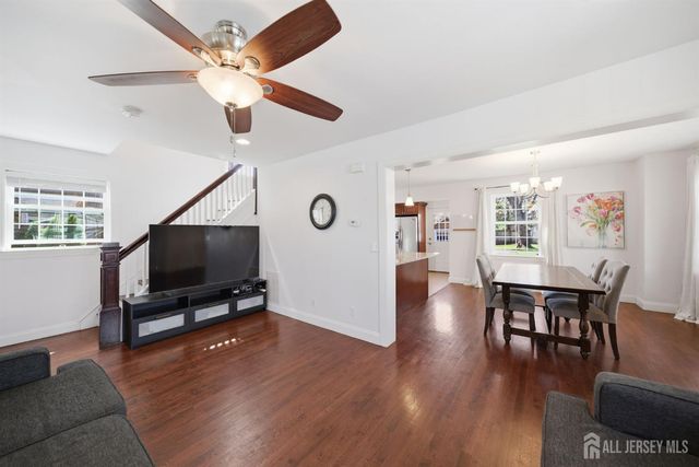 157 Freeman Street, Woodbridge Proper, NJ 07095