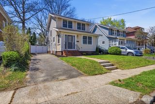 157 Freeman Street, Woodbridge Proper, NJ 07095