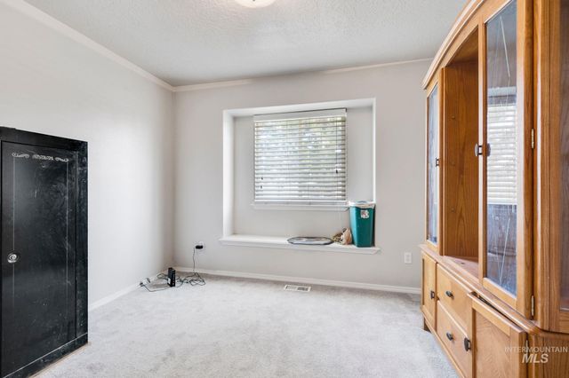 16705 Naito Ave, Caldwell, ID 83607