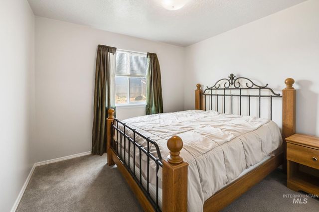 16705 Naito Ave, Caldwell, ID 83607