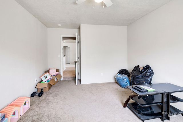 16705 Naito Ave, Caldwell, ID 83607