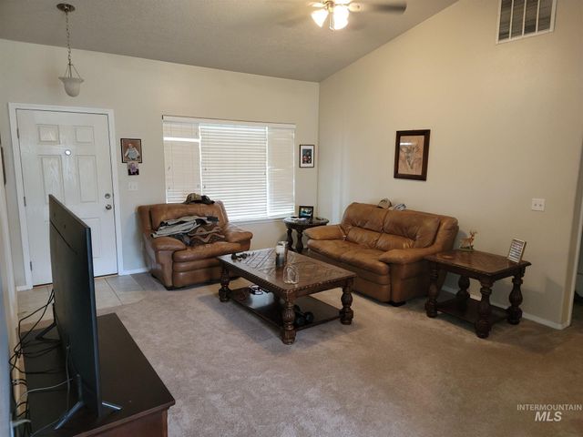 16705 Naito Ave, Caldwell, ID 83607