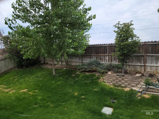 16705 Naito Ave, Caldwell, ID 83607