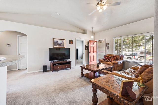 16705 Naito Ave, Caldwell, ID 83607