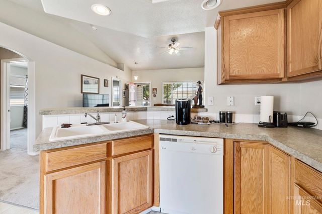 16705 Naito Ave, Caldwell, ID 83607