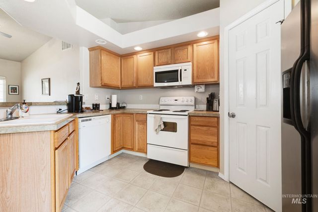 16705 Naito Ave, Caldwell, ID 83607