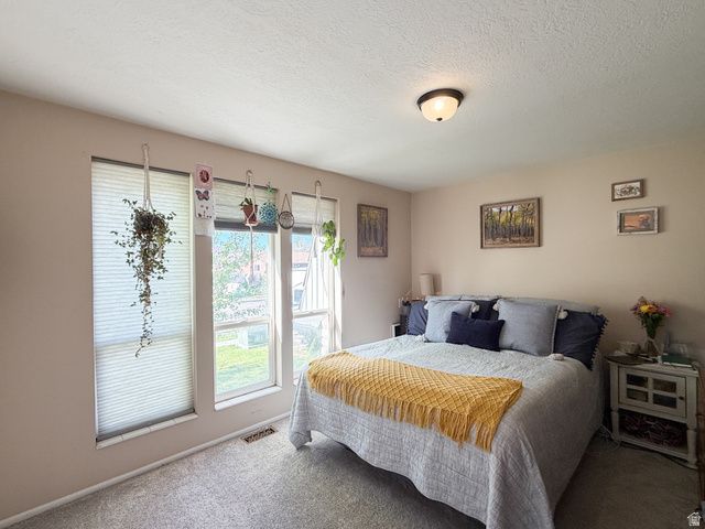 1034 W 4250 S, Riverdale, UT 84405