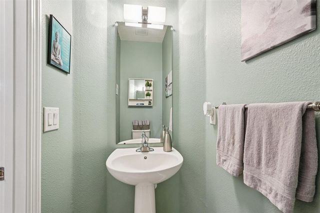 1303 PARKER DEN DRIVE, Ruskin, FL 33570