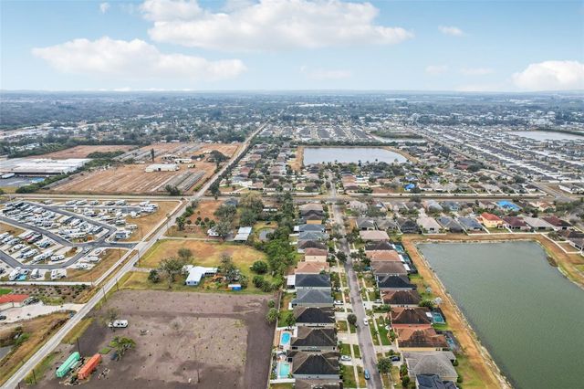 1303 PARKER DEN DRIVE, Ruskin, FL 33570