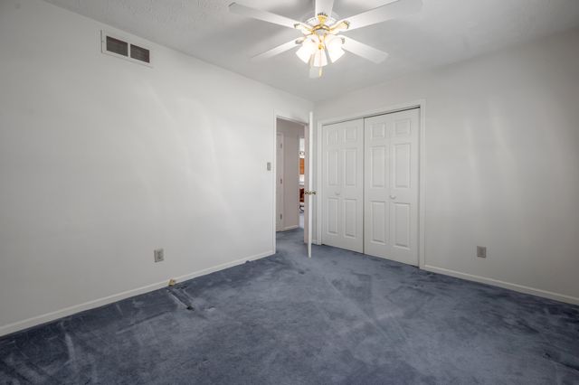576 Cecil Way, Lexington, KY 40503
