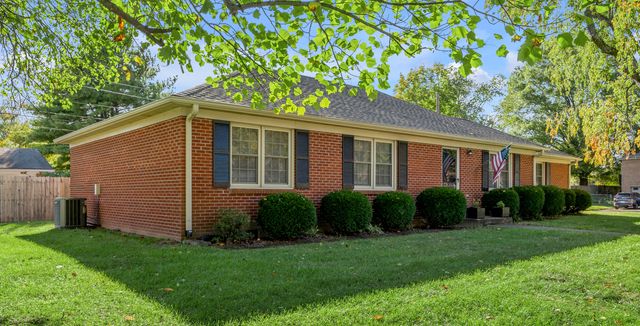 576 Cecil Way, Lexington, KY 40503