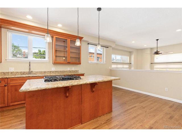 1263 N Washington St, Denver, CO 80203