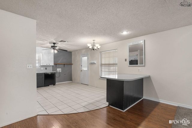 4643 UNIVERSITY AVENUE, Wichita Falls, TX 76308