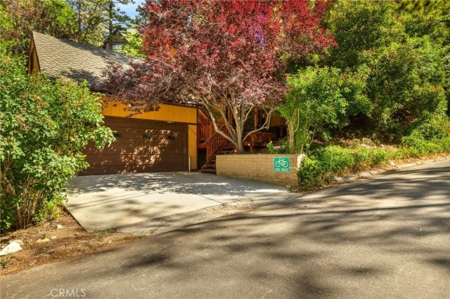 27288 Bernina Drive, Lake Arrowhead, CA 92352