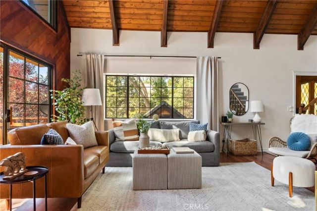 27288 Bernina Drive, Lake Arrowhead, CA 92352