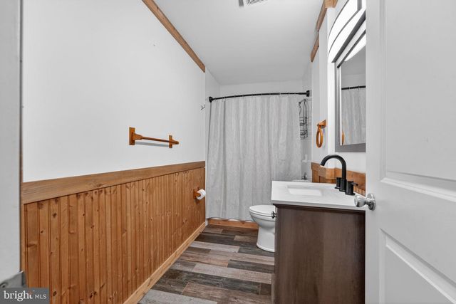 388 HIPKINS RD, West Grove, PA 19390