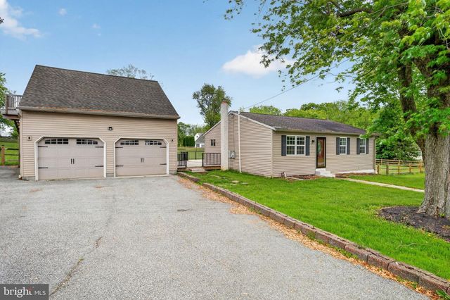 388 HIPKINS RD, West Grove, PA 19390