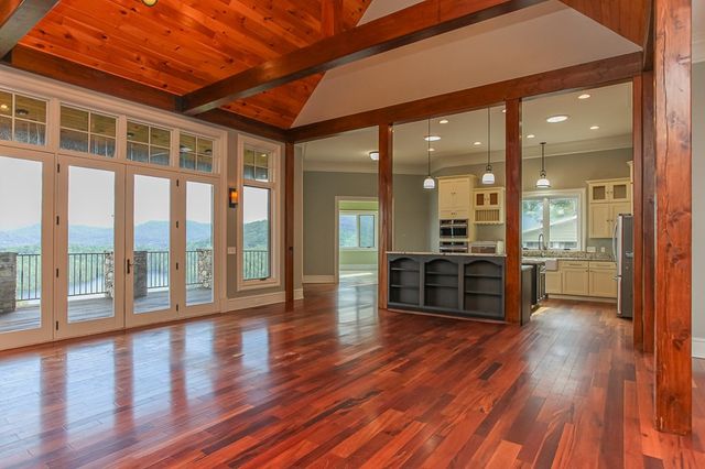 1 Cheoah Trail, Lake Santeetlah, NC 28771