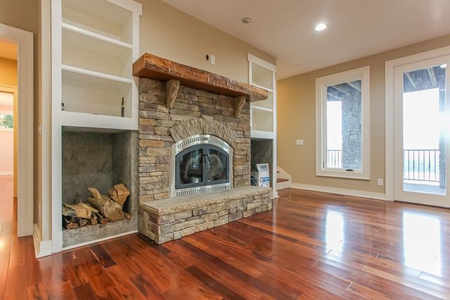 1 Cheoah Trail, Lake Santeetlah, NC 28771