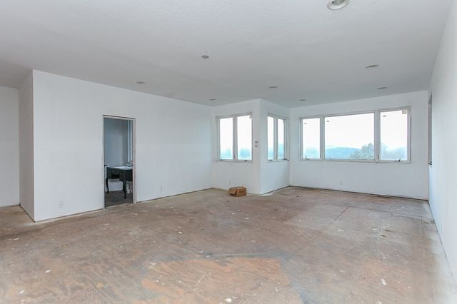 1 Cheoah Trail, Lake Santeetlah, NC 28771