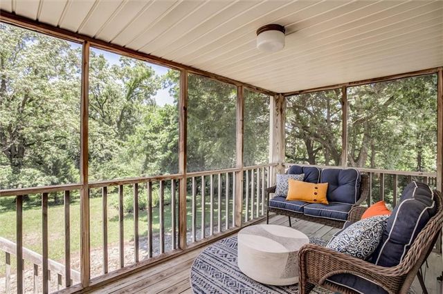 1300 E South Street, Harrisonville, MO 64701