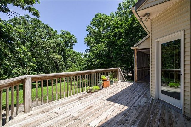 1300 E South Street, Harrisonville, MO 64701