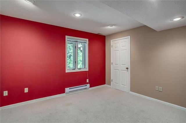 1300 E South Street, Harrisonville, MO 64701