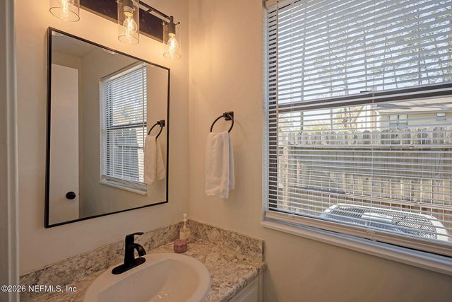 5046 NAVIA Court, Fleming Island, FL 32003