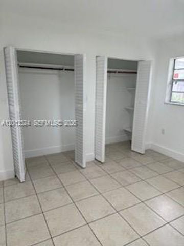 1074 NW 27th St 0, Miami, FL 33127