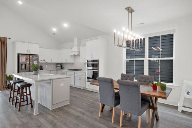 373 Hammock Ln, Spring Hill, TN 37174