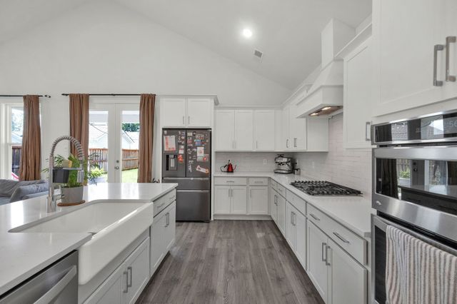 373 Hammock Ln, Spring Hill, TN 37174