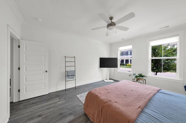 373 Hammock Ln, Spring Hill, TN 37174