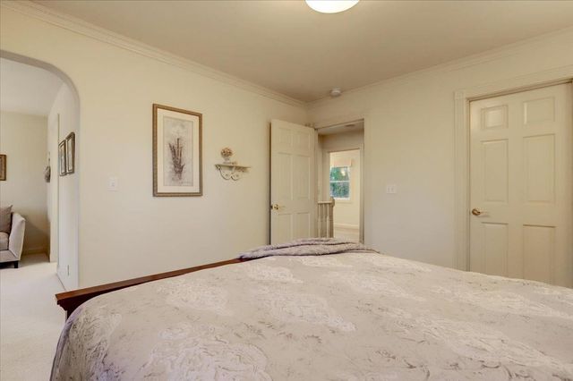 11174 Lower Circle Dr, Grass Valley, CA 95949